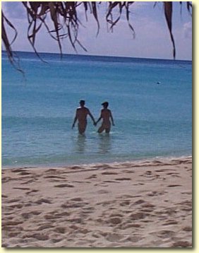 Naturistes - Plage Capricho