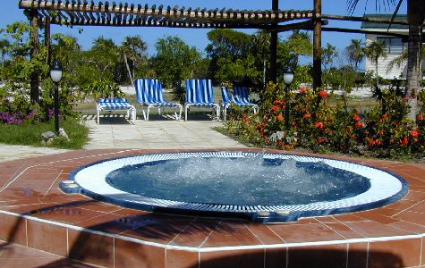 Services-Jacuzzi-3.jpg 60.66 K