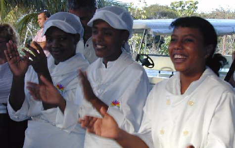 farewell-party-2.jpg 36.98 K