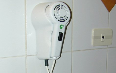 hair-dryer.jpg 15.42 K